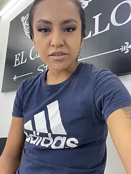 Leslie Bussh  online show from 04/08/26, 01:44