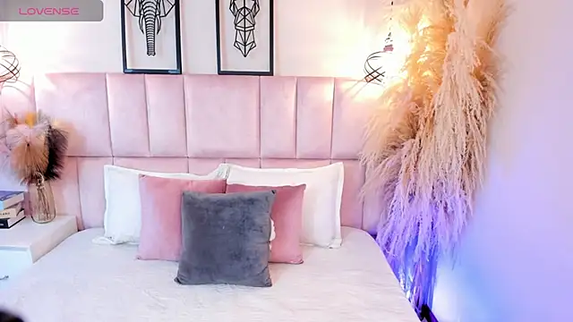 Snapshot of Adara__carter_ chatting on 01/15/26, 03:33 Adara carter online show from 01/15/26, 03:33