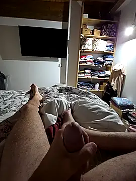 Snapshot of roi-du-silence chatting on 09/27/25, 10:59 roi-du-silence online show from 09/27/25, 10:59