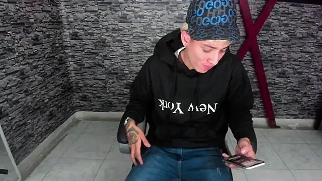 weesley boy online show from 10/08/25, 11:35