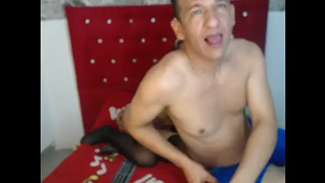 fuck latin couple online show from 06/13/26, 04:49