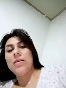 vanessa-titisM online show from 11/01/25, 12:34