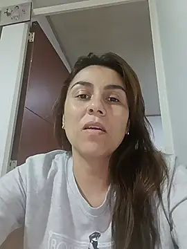 vanessa-titisM online show from 05/31/26, 12:19