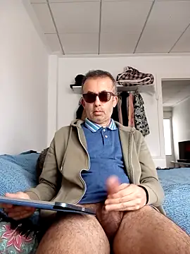 EmilioTaladdro online show from 03/05/26, 09:16