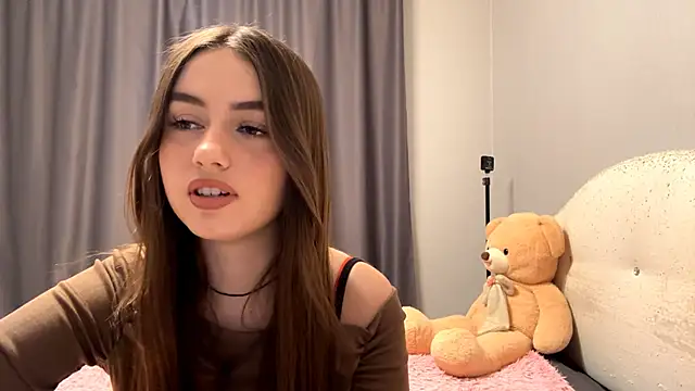 CatherinDream online show from 12/02/25, 12:10