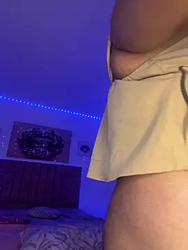 Anabelle 00  online show from 06/10/26, 04:23