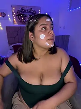 Anabelle 00  online show from 07/12/26, 04:14