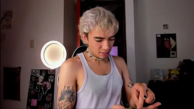 guynextdo0r online show from 10/03/25, 09:12