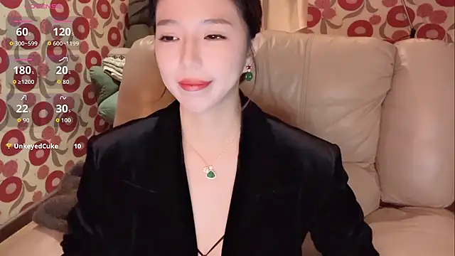 miss-lin online show from 10/30/25, 12:50