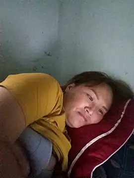 Tamara-a online show from 10/31/25, 02:12