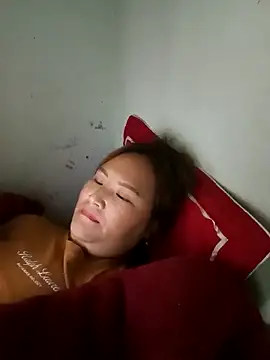 Tamara-a online show from 12/18/25, 02:06