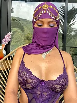  hafsa  online show from 10/25/25, 08:47