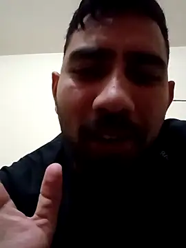 Snapshot of snadycam chatting on 10/26/25, 07:14 snadycam online show from 10/26/25, 07:14