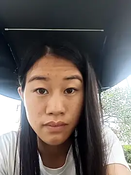 Snapshot of luy-xinh02 chatting on 09/20/25, 03:07 luy-xinh02 online show from 09/20/25, 03:07