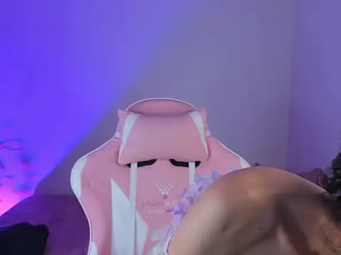 maddy parker   online show from 01/10/26, 10:03