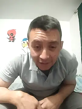 Snapshot of eslabon19 chatting on 09/24/25, 01:42 eslabon19 online show from 09/24/25, 01:42