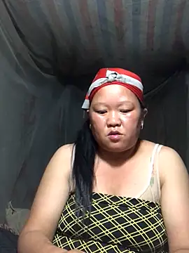 Snapshot of riso-00 chatting on 09/18/25, 02:41 riso-00 online show from 09/18/25, 02:41