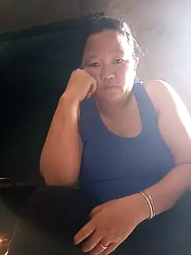 Snapshot of riso-00 chatting on 10/02/25, 06:20 riso-00 online show from 10/02/25, 06:20