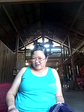 Snapshot of riso-00 chatting on 10/10/25, 02:54 riso-00 online show from 10/10/25, 02:54