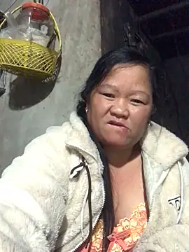 Snapshot of riso-00 chatting on 11/27/25, 01:57 riso-00 online show from 11/27/25, 01:57