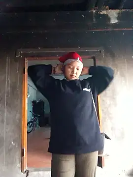 Snapshot of SSexykute3456 chatting on 11/12/25, 12:44 SSexykute3456 online show from 11/12/25, 12:44