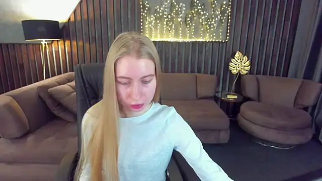 Alina Blonde online show from 02/27/26, 06:35