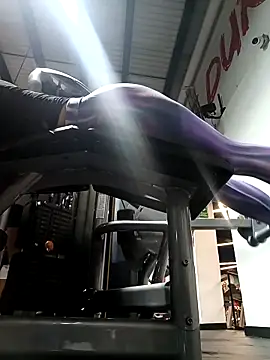 Mishchelle Zakii online show from 02/07/26, 12:36