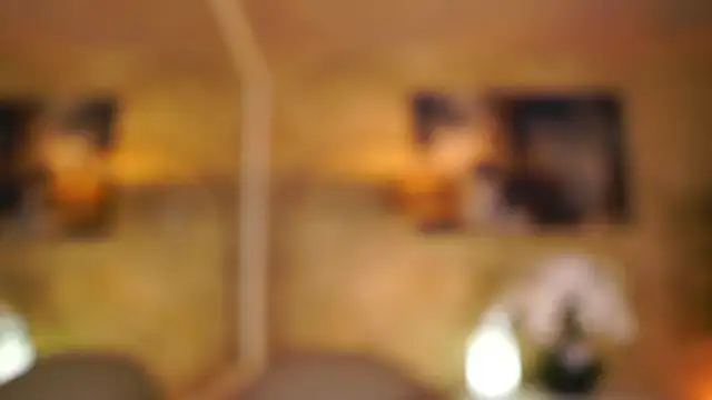 YuliaDesirevska online show from 10/25/25, 06:02