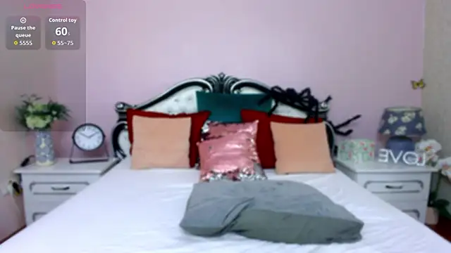 Missy Skye online show from 10/21/25, 05:41