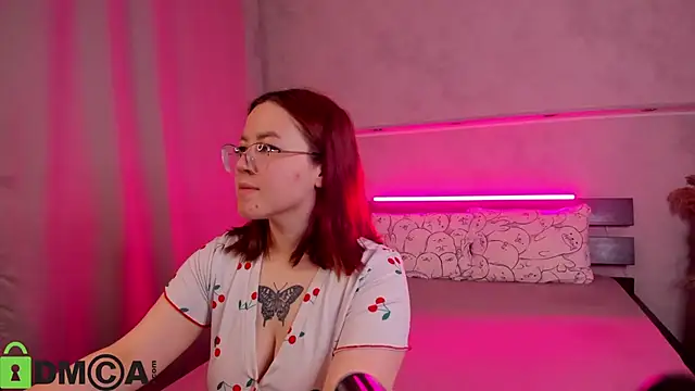 Krysadapp online show from 09/23/25, 12:13