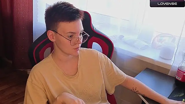 KrisNeal online show from 09/17/25, 09:22