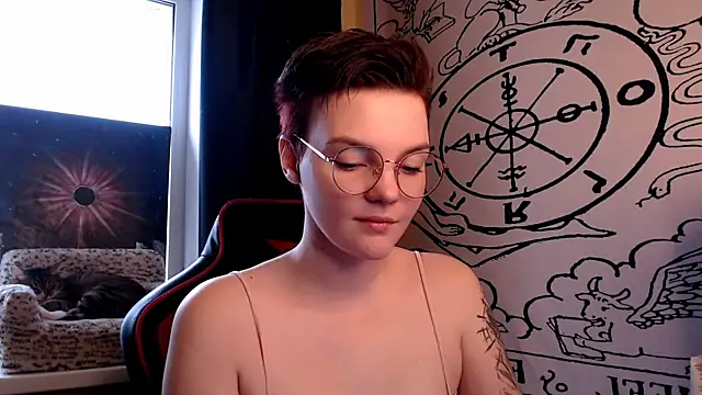 KrisNeal online show from 11/16/25, 08:42