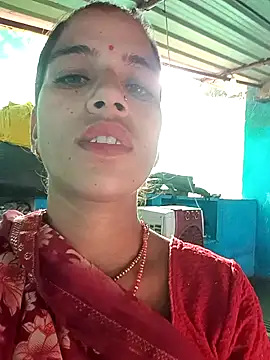 Snapshot of Hot_hatn37 chatting on 09/24/25, 10:40 Hot hatn37 online show from 09/24/25, 10:40