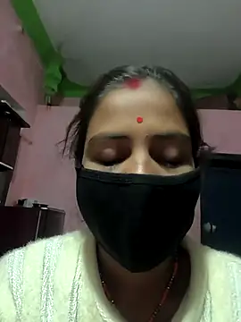 Snapshot of Hot_hatn37 chatting on 11/24/25, 07:02 Hot hatn37 online show from 11/24/25, 07:02