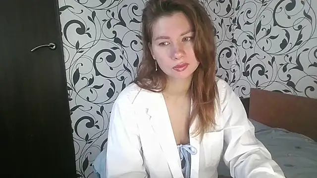 YourEmilie online show from 10/15/25, 07:52