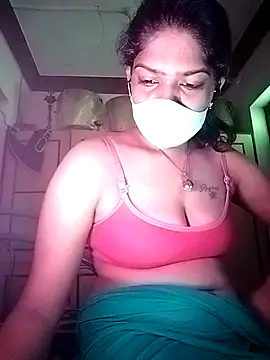 Snapshot of Tamil_Kavitha chatting on 06/29/26, 06:41 Tamil Kavitha online show from 06/29/26, 06:41