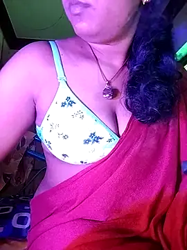 Snapshot of Tamil_Kavitha chatting on 07/02/26, 05:57 Tamil Kavitha online show from 07/02/26, 05:57
