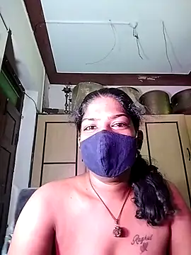 Snapshot of Tamil_Kavitha chatting on 07/12/26, 07:43 Tamil Kavitha online show from 07/12/26, 07:43