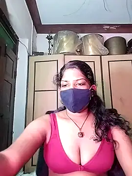 Snapshot of Tamil_Kavitha chatting on 07/15/26, 05:51 Tamil Kavitha online show from 07/15/26, 05:51
