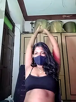 Snapshot of Tamil_Kavitha chatting on 07/20/26, 06:38 Tamil Kavitha online show from 07/20/26, 06:38