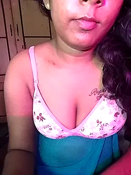 Snapshot of Tamil_Kavitha chatting on 08/05/26, 07:00 Tamil Kavitha online show from 08/05/26, 07:00