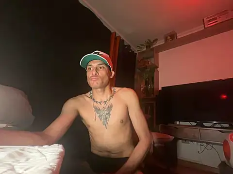 alexzCL online show from 07/06/26, 06:10