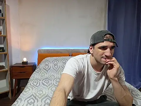 ObeyLust online show from 11/12/25, 02:34