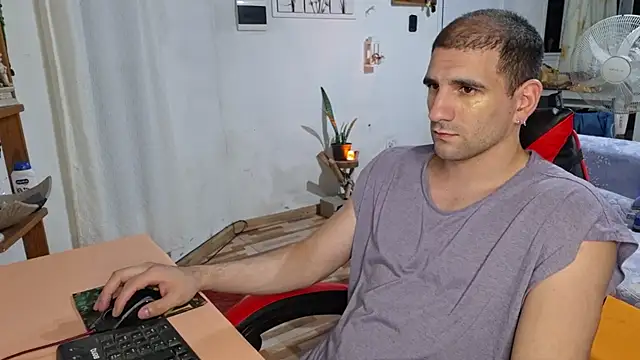 ObeyLust online show from 12/23/25, 12:19