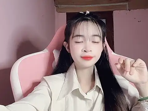 Suna7383 online show from 11/08/25, 05:34