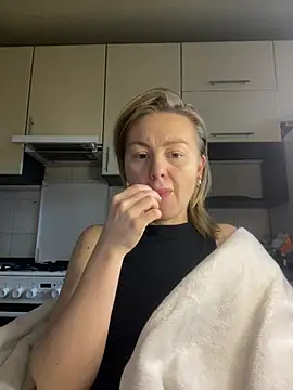 MartaLuna  online show from 02/03/26, 02:22