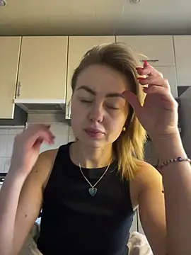 MartaLuna  online show from 02/27/26, 12:16