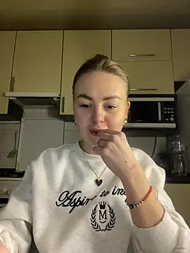 MartaLuna  online show from 02/28/26, 06:42