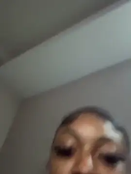 Snapshot of Cocochanel4567 chatting on 03/12/26, 01:17 Cocochanel4567 online show from 03/12/26, 01:17