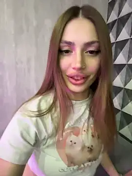 Elizabeth Tay online show from 03/04/26, 07:31